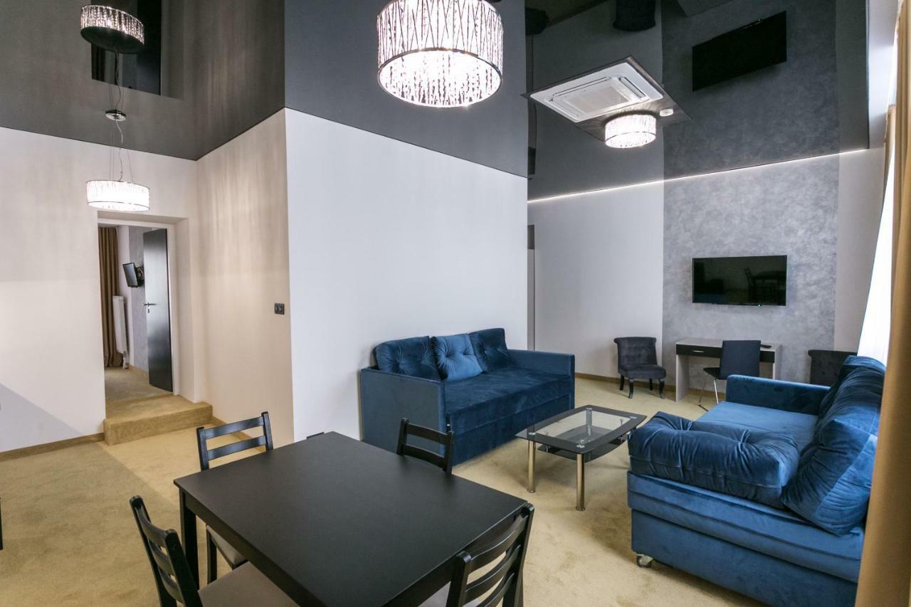 Apart Hotel Golden Apartments Кошице Экстерьер фото